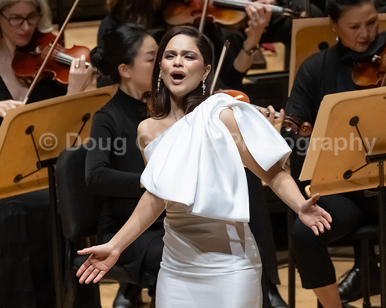 Pacific Symphony - Joshua Bell & Larisa Martínez: Voice & the Violin