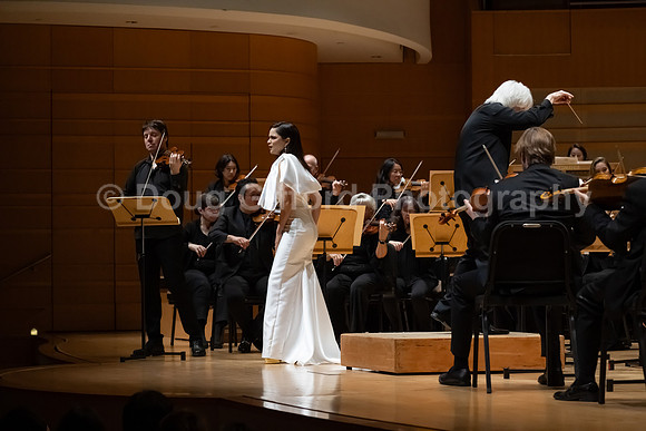 Pacific Symphony - Joshua Bell & Larisa Martínez: Voice & the Violin