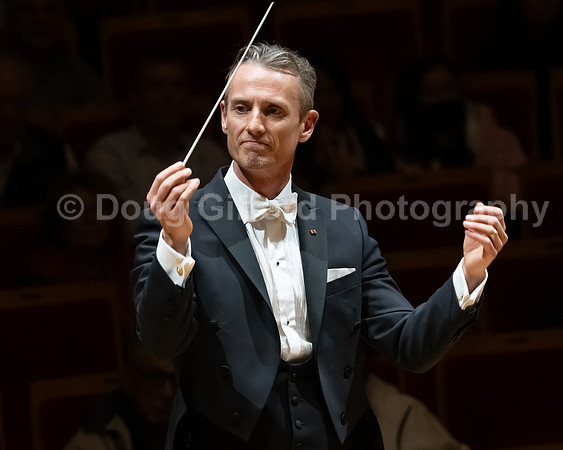 Pacific Symphony - New World Symphony
