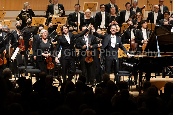 Pacific Symphony - New World Symphony