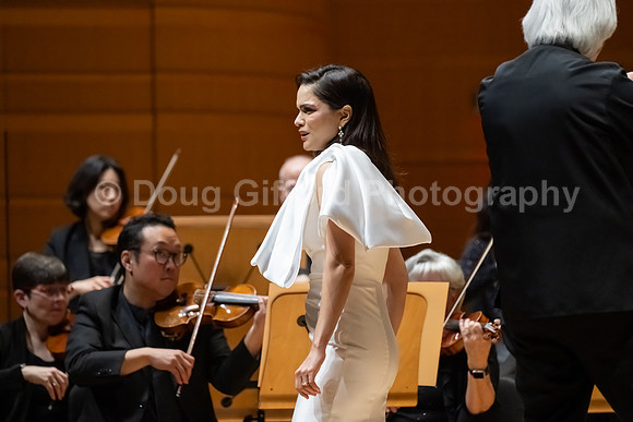 Pacific Symphony - Joshua Bell & Larisa Martínez: Voice & the Violin