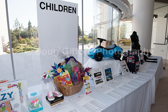 Harvesters Fashion Show & Luncheon 2016