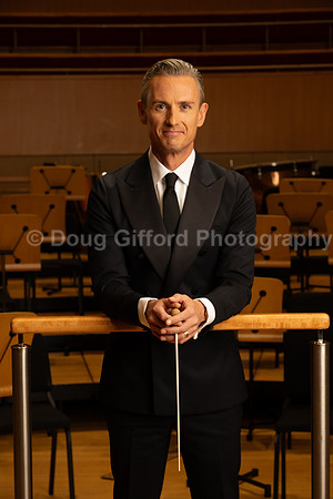 Media Portraits of Alexander Shelley, the Pacific Symphony's new Artistic and Music Director