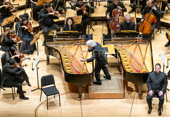 Pacific Symphony - Carmina Burana & Bach