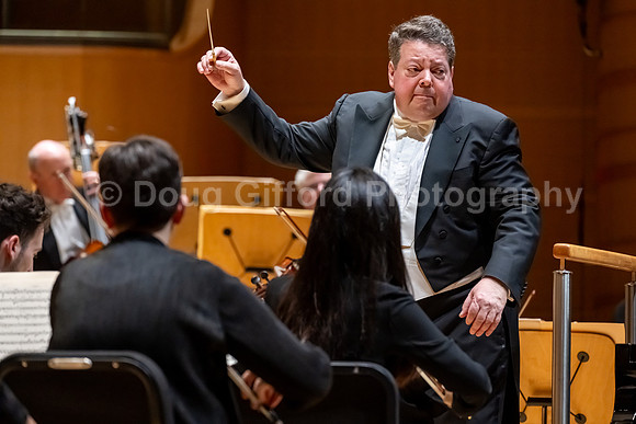 Pacific Symphony - "Beethoven & Shostakovich"