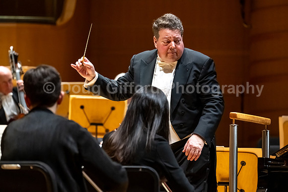 Pacific Symphony - "Beethoven & Shostakovich"