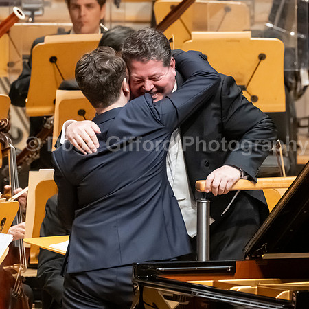 Pacific Symphony - "Beethoven & Shostakovich"