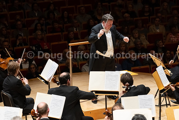 Pacific Symphony - "Beethoven & Shostakovich"