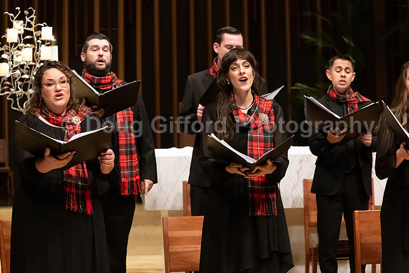 Pacific Chorale - Carols by Candlelight