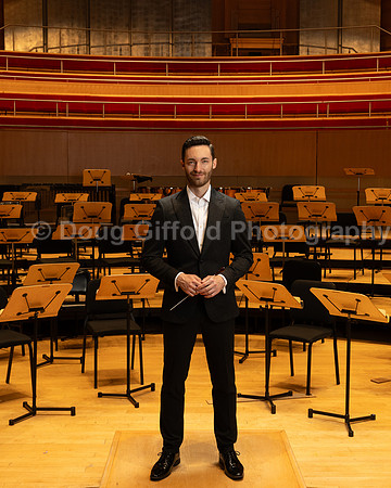 Portraits of the Pacific Symphony Artistic & Music Director Designate, Alexander Shelley and Pacific Symphony Principal Pops Conductor, Enrico Lopez-Yañez