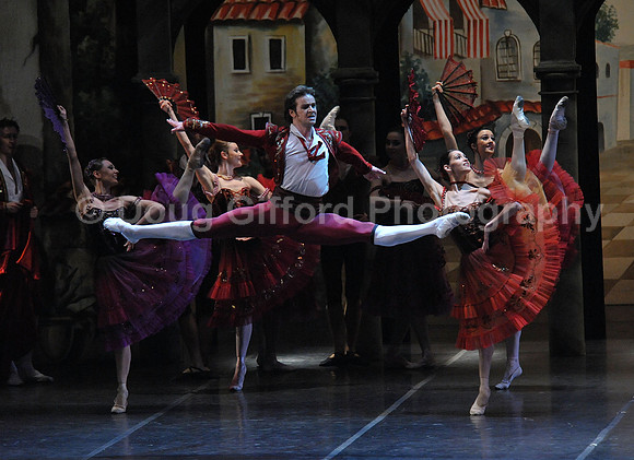 112783264DG010_Eifman_Balle