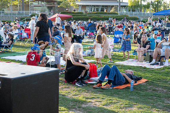 Pacific Symphony - Symphony in the Cities, Lake Forest