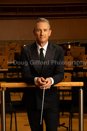 Media Portraits of Alexander Shelley, the Pacific Symphony's new Artistic and Music Director