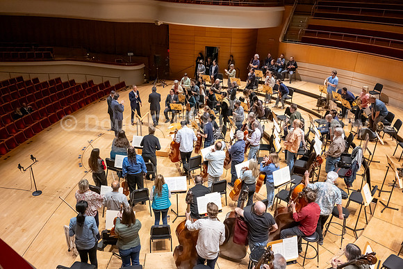 Pacific Symphony - Introduction of Alexander Shelley to the Orchestra