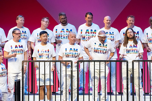 MenAlive - OC Gay Men's Chorus / "I am America"