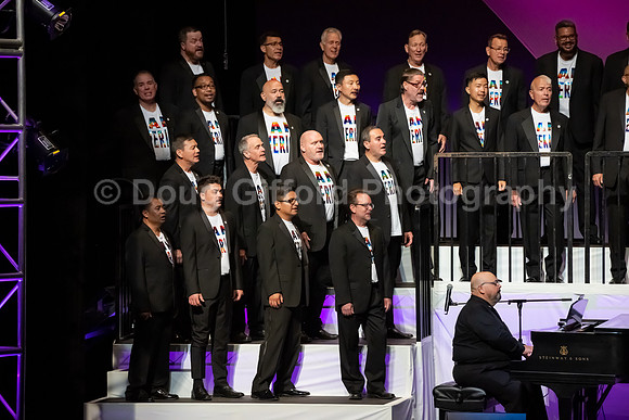 MenAlive - OC Gay Men's Chorus / "I am America"