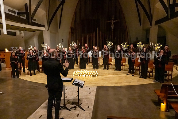 Pacific Chorale - Carols by Candlelight