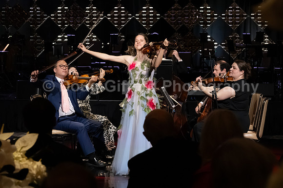 Pacific Symphony - "Diamonds are Forever" Gala 2025