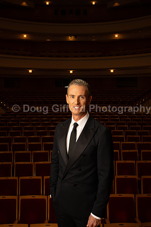 Media Portraits of Alexander Shelley, the Pacific Symphony's new Artistic and Music Director