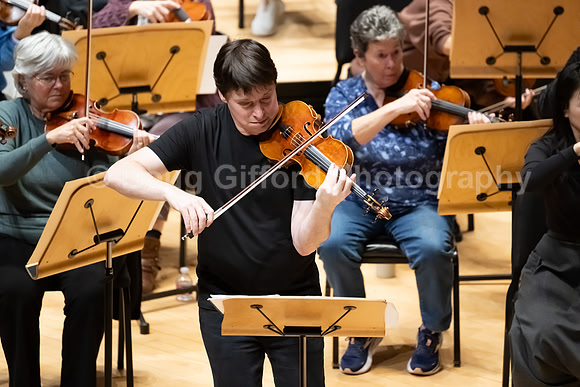 Pacific Symphony VIP dinner and rehearsal for Joshua Bell & Larisa Martínez: Voice & the Violin