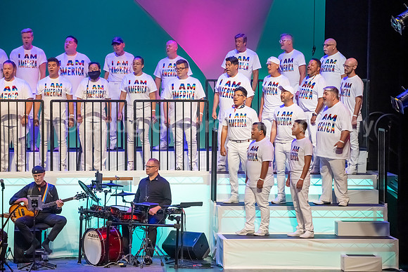 MenAlive - OC Gay Men's Chorus / "I am America"