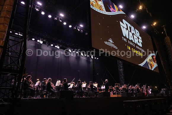Pacific Symphony - Star Wars: The Force Awakens In Concert