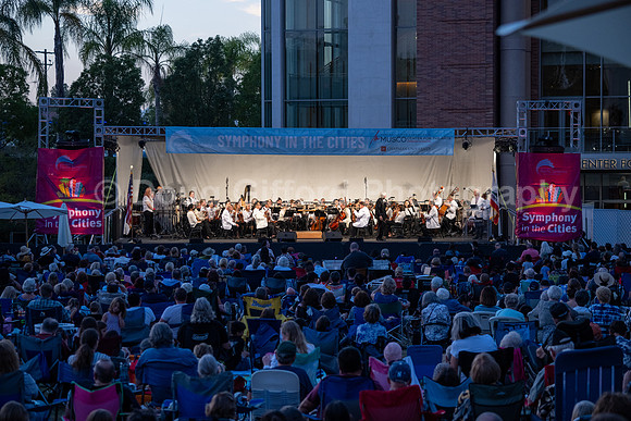 Pacific Symphony - Symphony in the Cities, Chapman University, Aiken Arts Plaza
