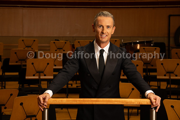 Media Portraits of Alexander Shelley, the Pacific Symphony's new Artistic and Music Director