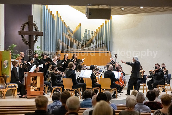 Pacific Symphony and the Pacific Chorale will present a “Concert for Healing”