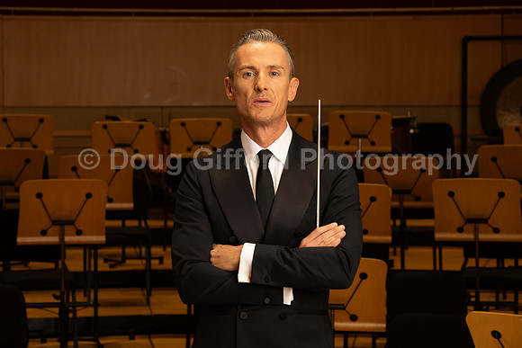 Media Portraits of Alexander Shelley, the Pacific Symphony's new Artistic and Music Director