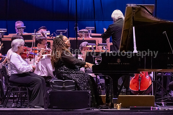 Pacific Symphony - Beethoven’s Emperor & Pictures at an Exhibition