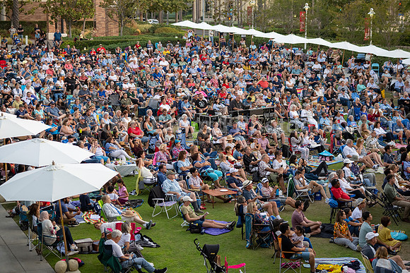 Pacific Symphony - Symphony in the Cities, Chapman University, Aiken Arts Plaza
