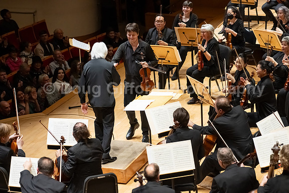 Pacific Symphony - Joshua Bell & Larisa Martínez: Voice & the Violin
