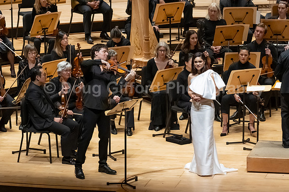 Pacific Symphony - Joshua Bell & Larisa Martínez: Voice & the Violin