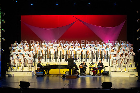 MenAlive - OC Gay Men's Chorus / "I am America"