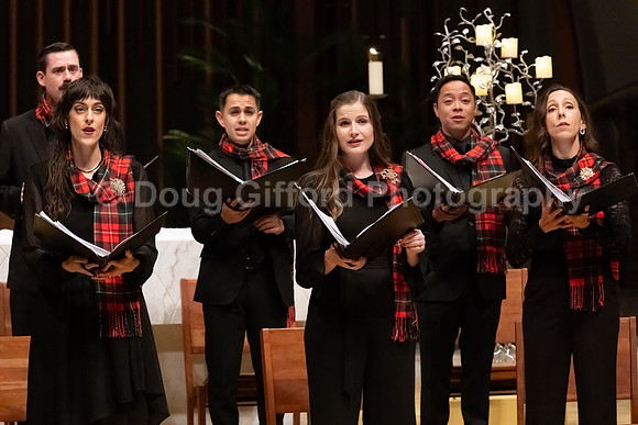 Pacific Chorale - Carols by Candlelight