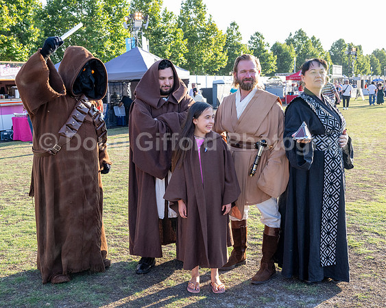 Pacific Symphony - Star Wars: The Force Awakens In Concert