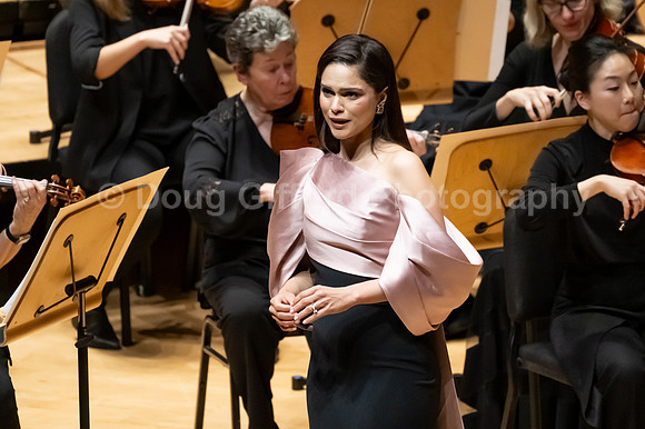 Pacific Symphony - Joshua Bell & Larisa Martínez: Voice & the Violin