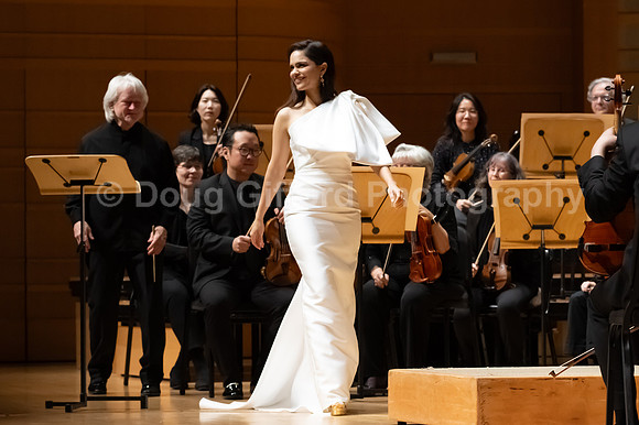 Pacific Symphony - Joshua Bell & Larisa Martínez: Voice & the Violin