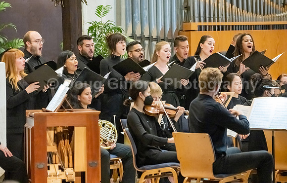 Pacific Symphony and the Pacific Chorale will present a “Concert for Healing”