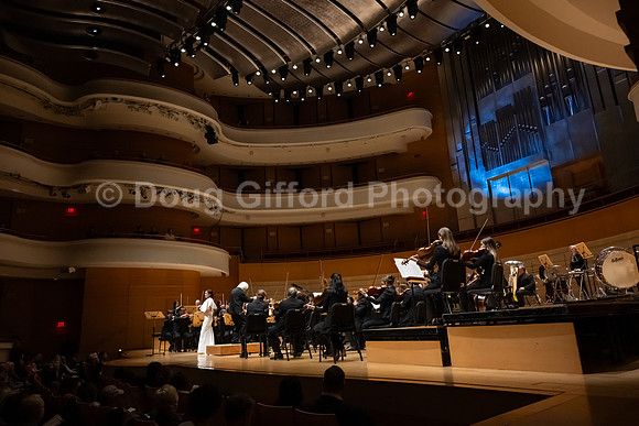 Pacific Symphony - Joshua Bell & Larisa Martínez: Voice & the Violin