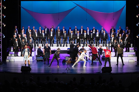 MenAlive - OC Gay Men's Chorus / "I am America"