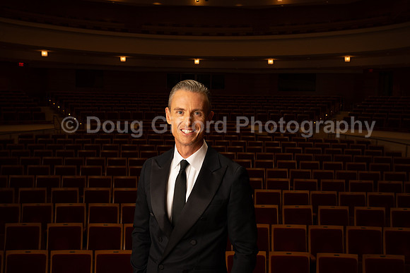 Media Portraits of Alexander Shelley, the Pacific Symphony's new Artistic and Music Director