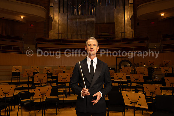 Media Portraits of Alexander Shelley, the Pacific Symphony's new Artistic and Music Director