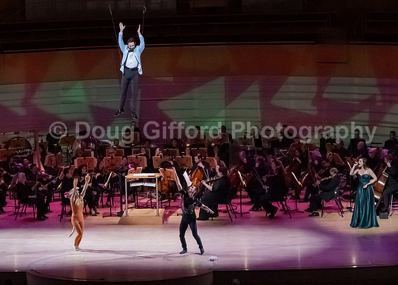 Pacific Symphony Pops Series - Cirque Goes Broadway with Troupe Vertigo