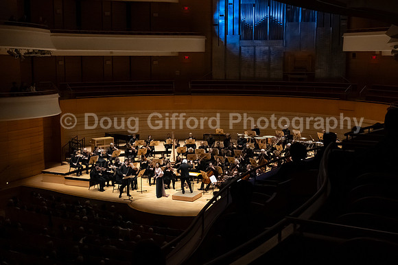 Pacific Symphony - Joshua Bell & Larisa Martínez: Voice & the Violin