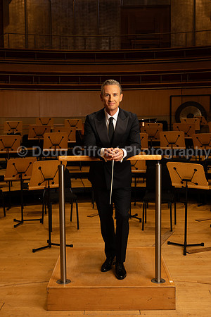 Media Portraits of Alexander Shelley, the Pacific Symphony's new Artistic and Music Director