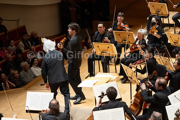 Pacific Symphony - Joshua Bell & Larisa Martínez: Voice & the Violin