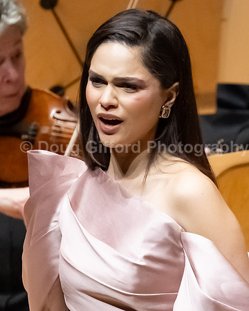 Pacific Symphony - Joshua Bell & Larisa Martínez: Voice & the Violin