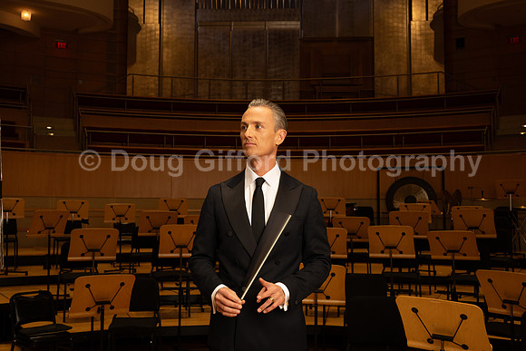 Media Portraits of Alexander Shelley, the Pacific Symphony's new Artistic and Music Director